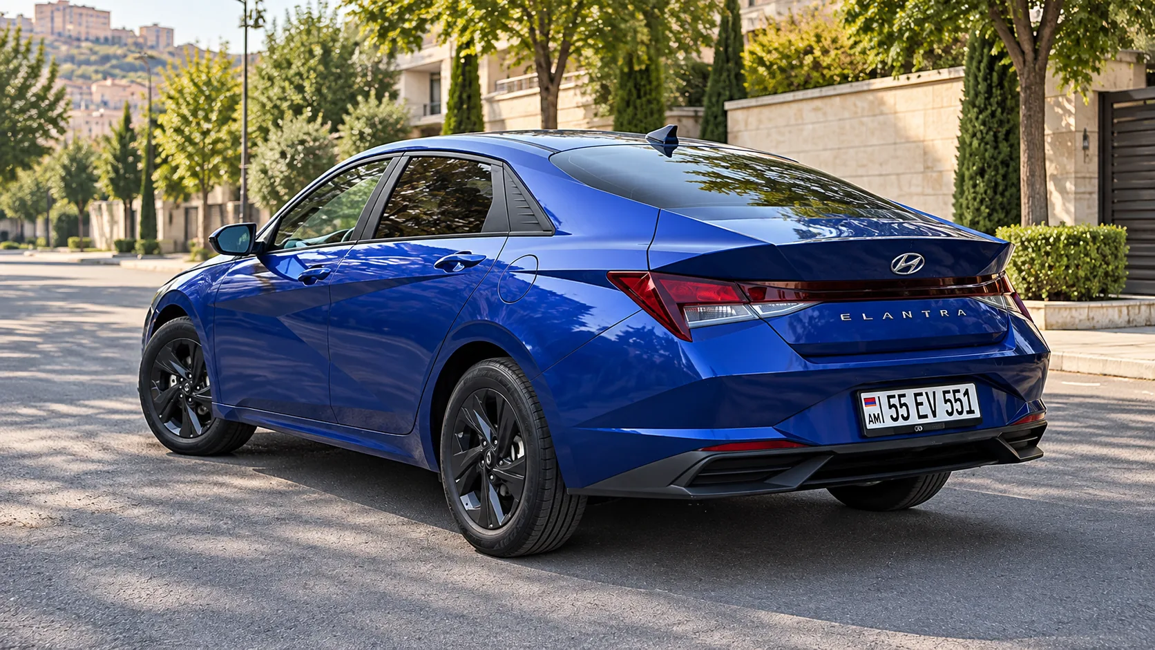 Hyundai Elantra 2022 — photo 2